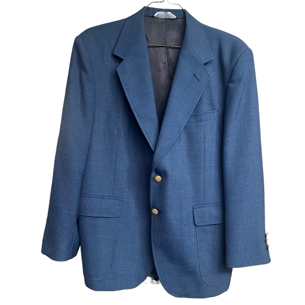 Stafford Men’s Wool Blend 2 Gold Metal Buttons Blue Blazer Sport Coat Size 42S